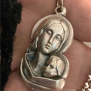MOTHER MARY BABY JESUS NECKLACE